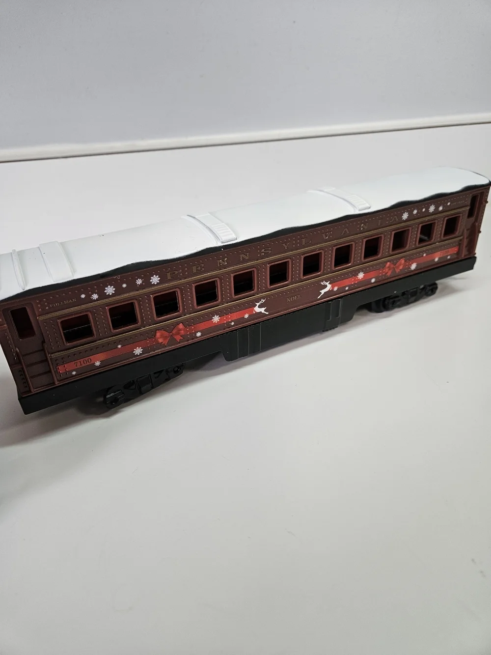 Lionel 712099 Pennsylvania Christmas Holiday Train Engine and Cars Replacement